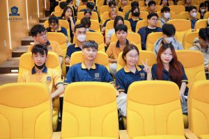 CUOC-THI-DOI-MOI-SANG-TẠO-2025-THU-HUT-NHIEU-NHAN-TAI-TRE